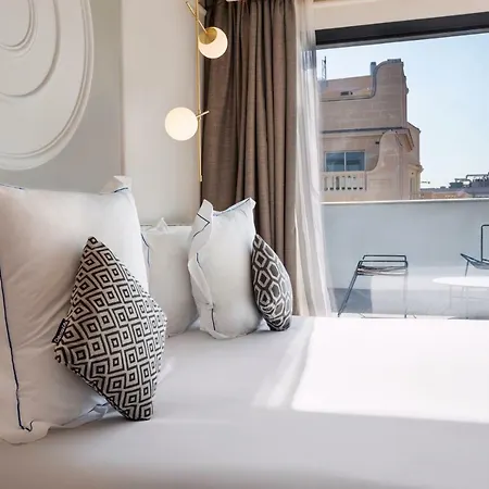 One Shot Fortuny 4*