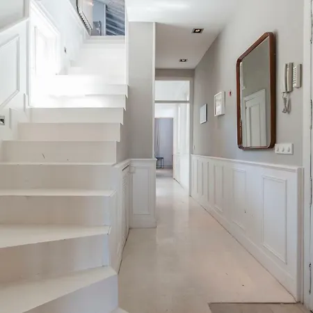 Apartment Bnbholder Refined Duplex Malasana Madrid
