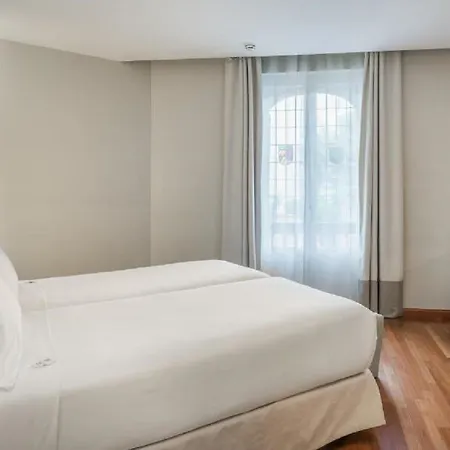 Avani Alonso Martinez Hotel