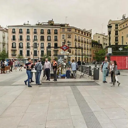Un Elegante Piso Descubrir * Madrid