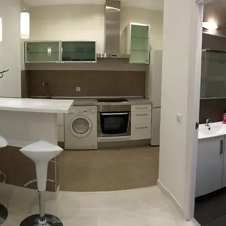 Majestic Flat In Gran Via Madrid