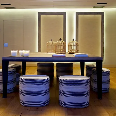 ホテル Aravaca Village 4*