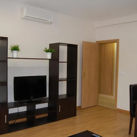 Encasa Apartahotel Madrid