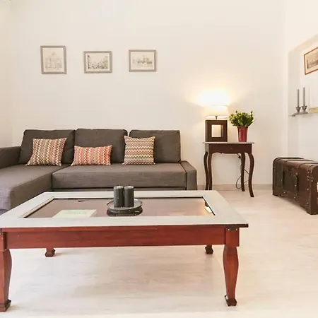 Original Y Coqueto Apartamento Junto A Plaza Mayor Apartment Madrid