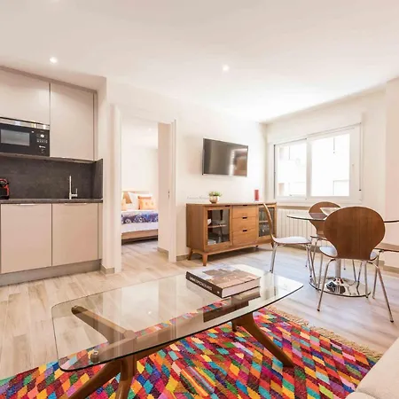 Modern 1-bedroom In Exclusive Barrio Salamanca Ideal For 2, Near Golden Mile , Goya I Apartment *