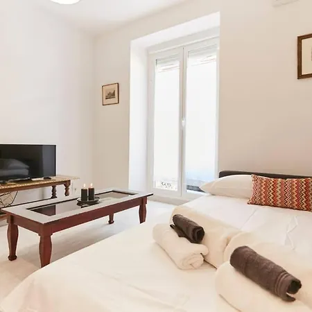 Original Y Coqueto Apartamento Junto A Plaza Mayor
