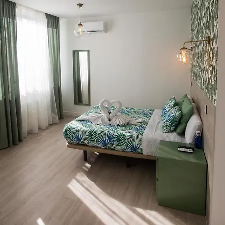 Escala Affittacamere 3*