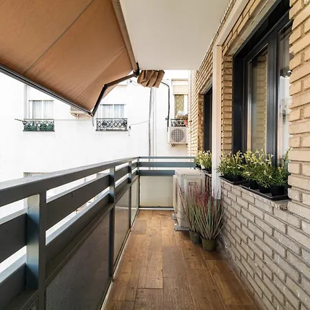 Pyr Select Salamanca Luxury Apartamento *