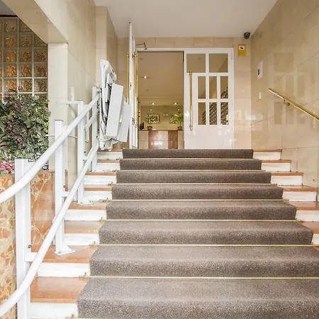 Hotel Ud - Atocha Stylish With Pool Madrid