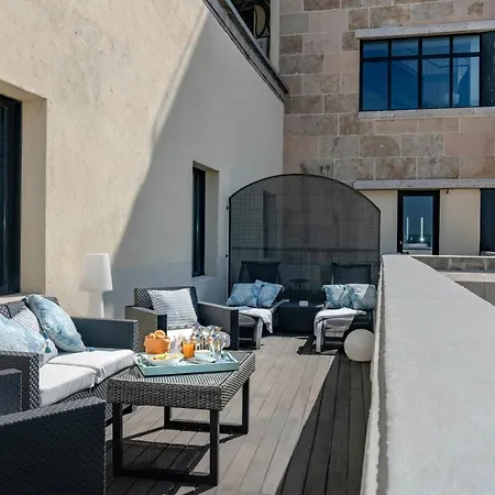 Vincci Capitol Hotel 4*